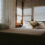 Alacati Sunset Butik * Чешме