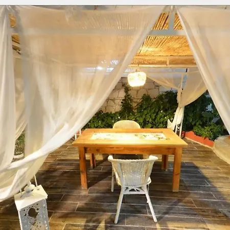 Alacati Sunset Butik Hotell