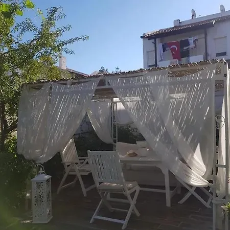 Alaçatı Sunset Butik *