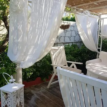 Alaçatı Sunset Butik Otel