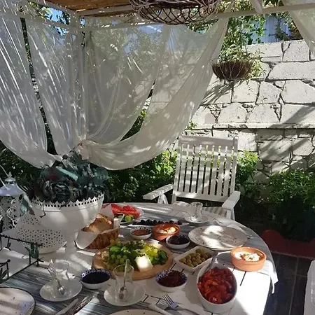 Alaçatı Sunset Butik Çeşme